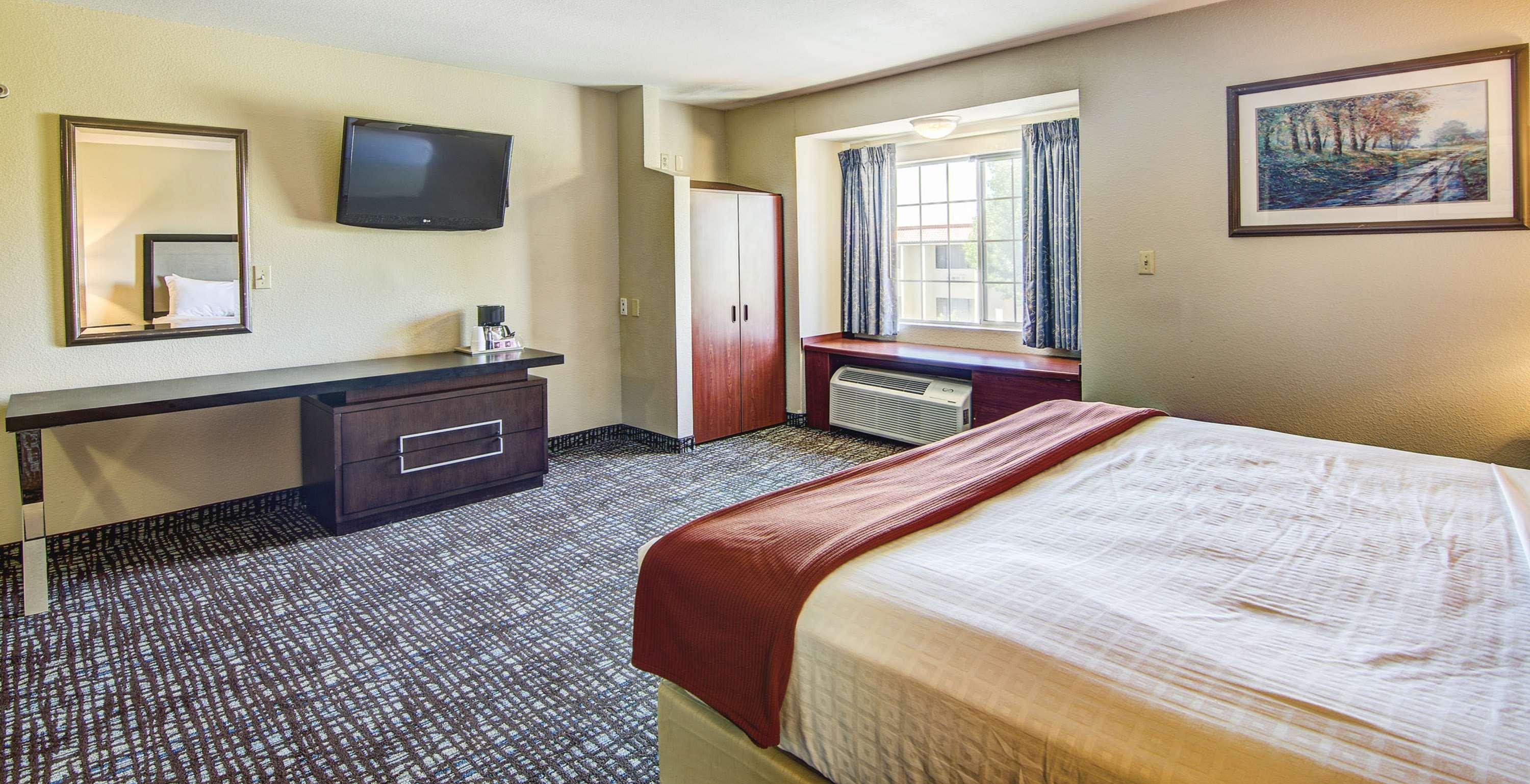 Surestay Plus Hotel By Best Western Rocklin Bagian luar foto