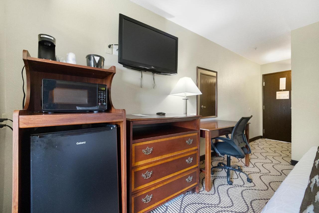 Surestay Plus Hotel By Best Western Rocklin Bagian luar foto