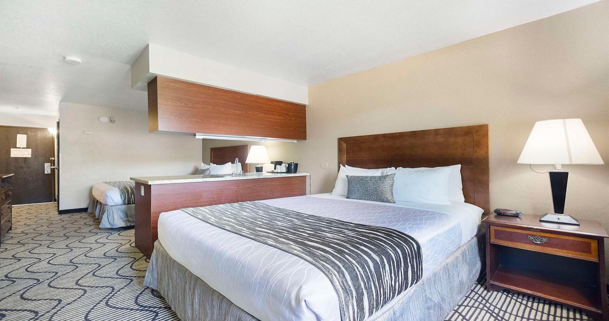 Surestay Plus Hotel By Best Western Rocklin Bagian luar foto