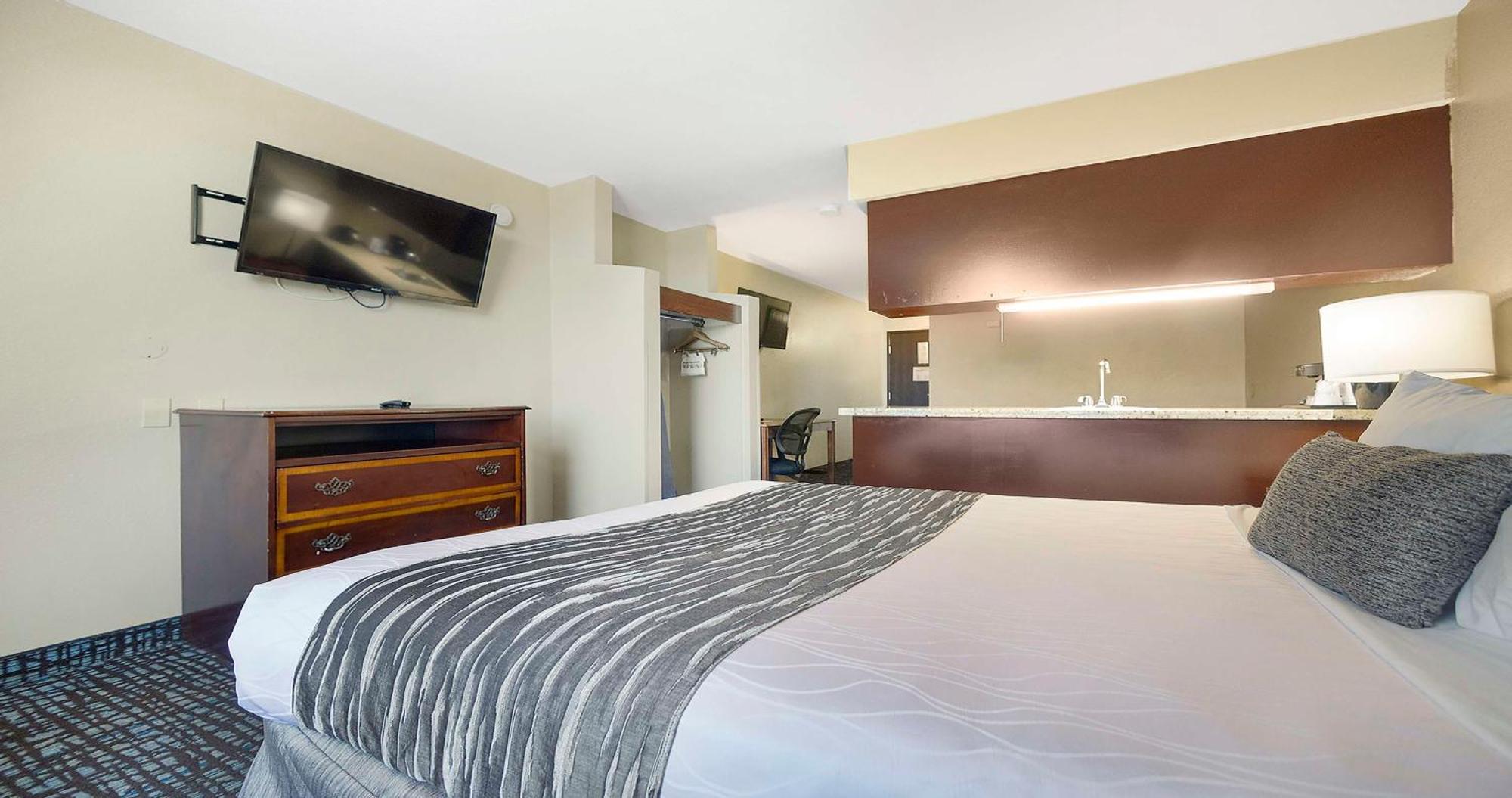 Surestay Plus Hotel By Best Western Rocklin Bagian luar foto