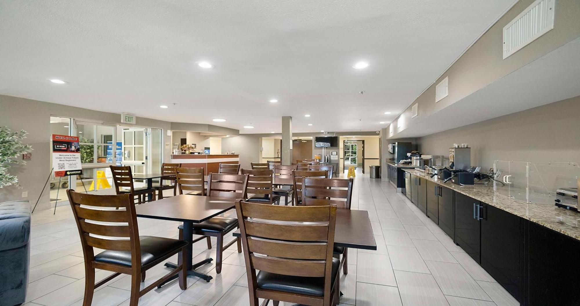 Surestay Plus Hotel By Best Western Rocklin Bagian luar foto