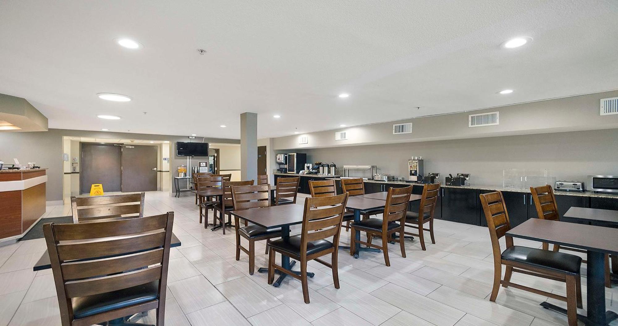 Surestay Plus Hotel By Best Western Rocklin Bagian luar foto